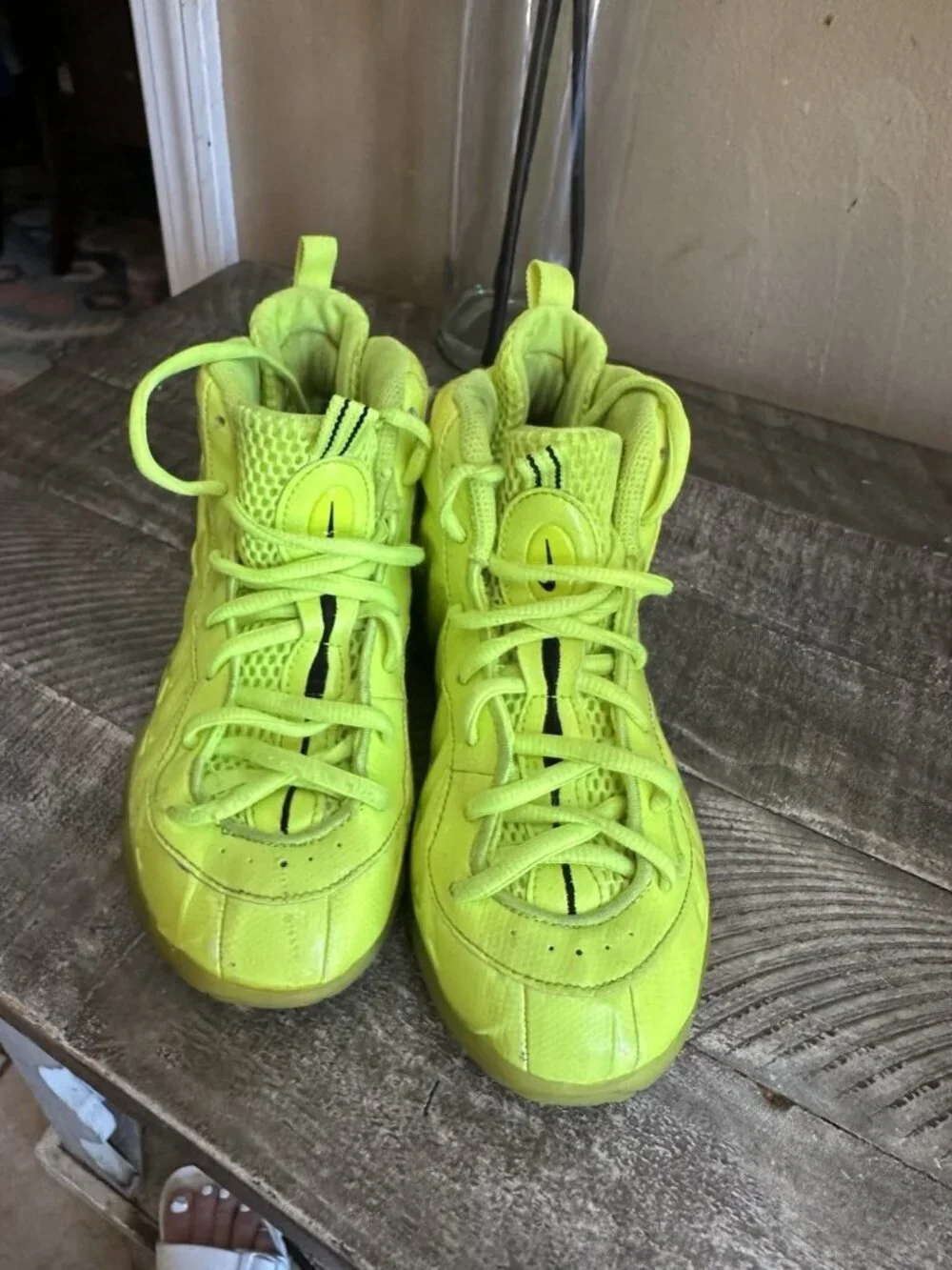 Nike Air Foamposite Little Posite Pro GS Volt CW1593-702 GS Size 2 Youth
